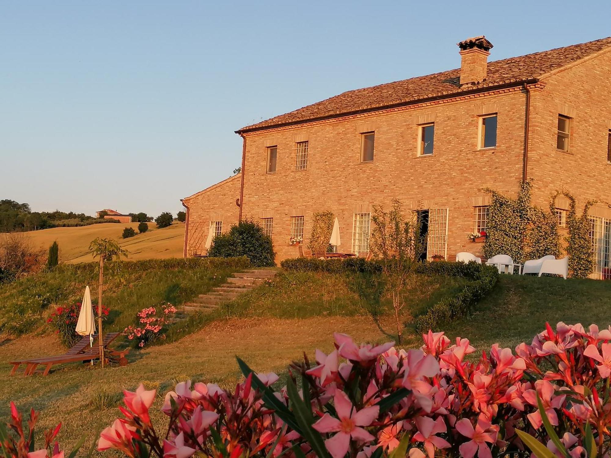 Il Giardino Nella Valle Belvedere Ostrense エクステリア 写真