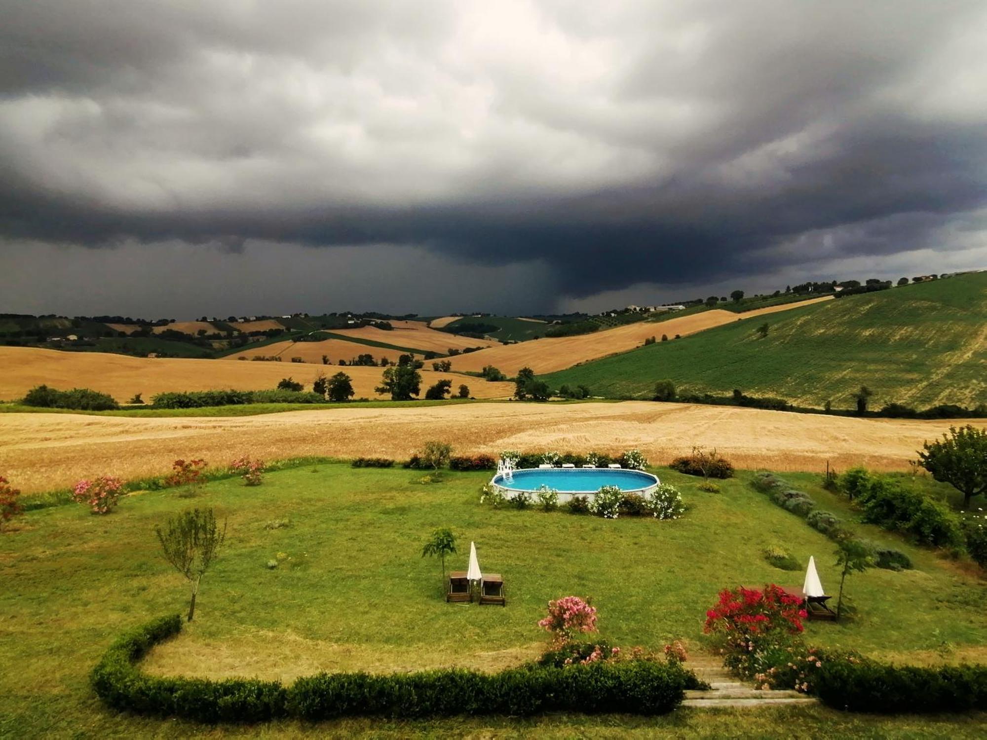 Il Giardino Nella Valle Belvedere Ostrense エクステリア 写真